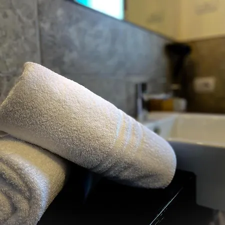 Charming Boutique Couette-café