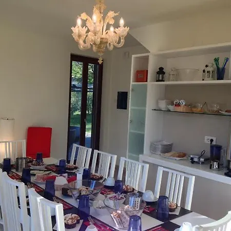 B&B Charming Boutique 벨라지오