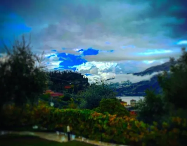 Charming Boutique לינה וארוחת בוקר בלאג'יו